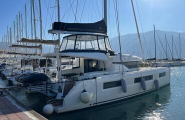 Lagoon 50
