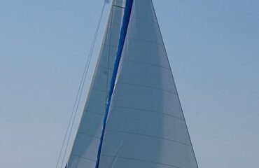 Dromor Triton 48